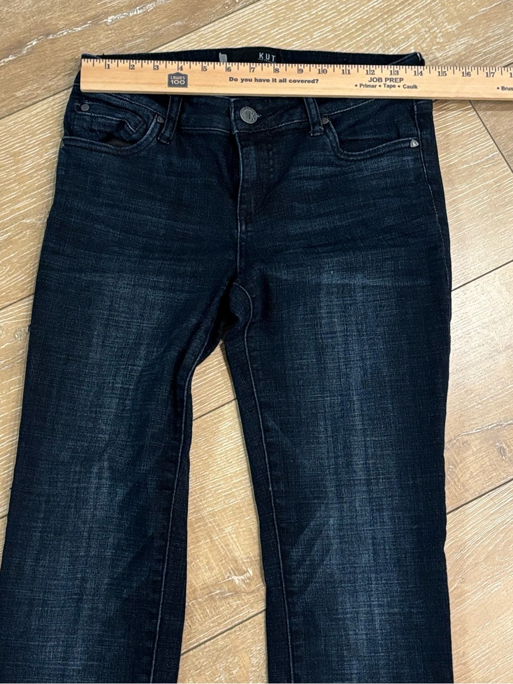 KUT from the Kloth Catherine Boyfriend Jeans - Size 4 - Picture 5 of 11